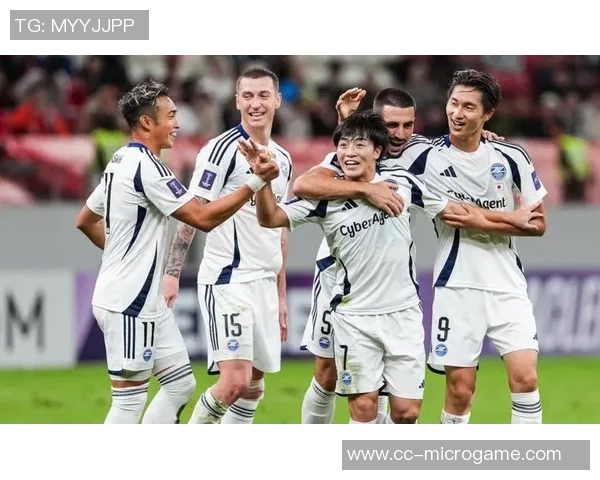 海港险遭重创相马勇纪头球击中立柱错失良机