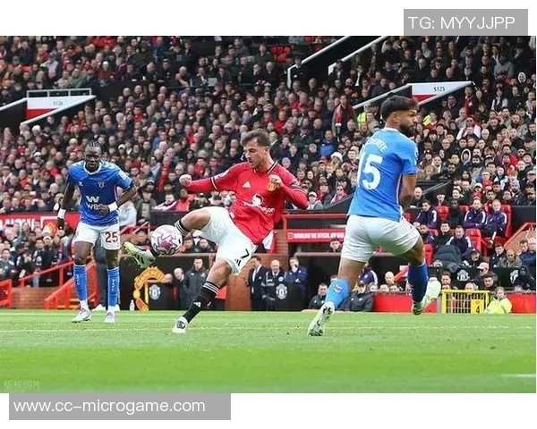 利物浦各项赛事保持不败但英超四连平仅排第四名领先曼联一分